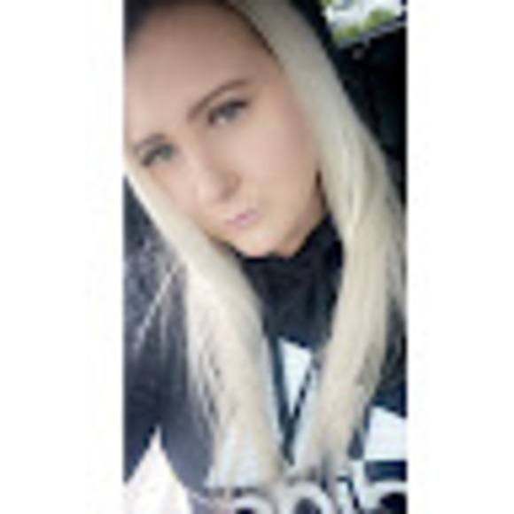 Meet your Posher, Bryanne - Picture 1 of 1